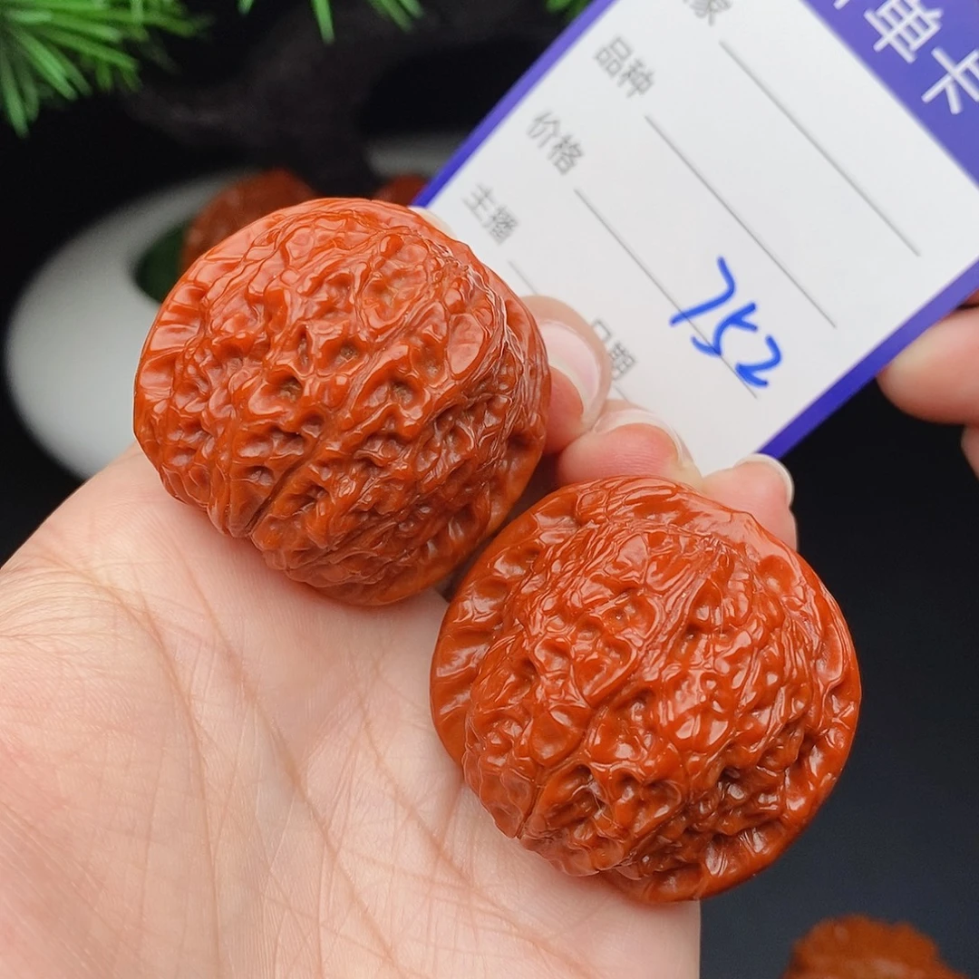 文玩核桃把件37血麒麟752