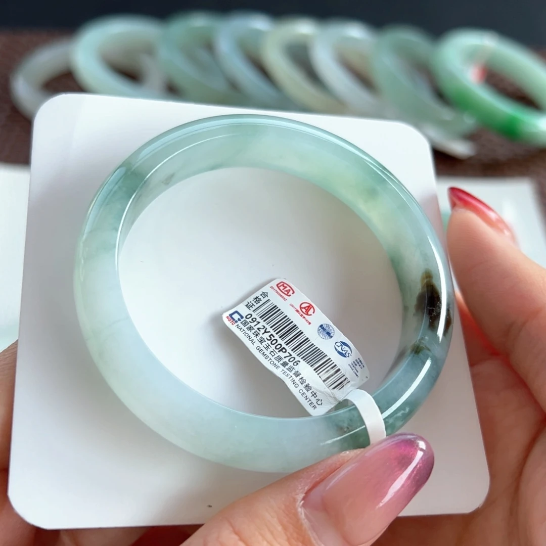 翡翠手镯未镶嵌20号 52