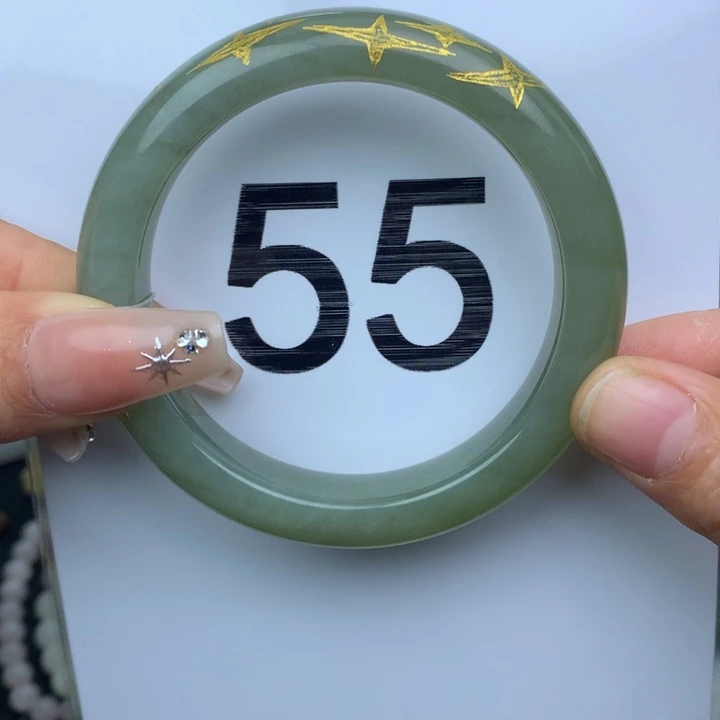 未镶嵌手镯和田玉65