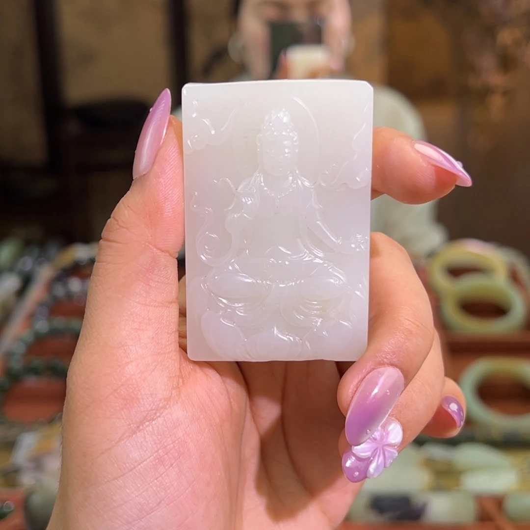 和田玉（白玉）未镶嵌颈饰莲花观音