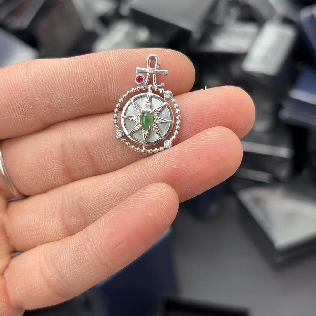 翡翠戒指银S925镀金镶嵌