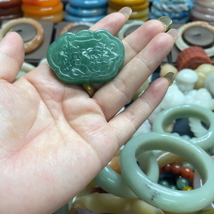 合金手链石英质玉