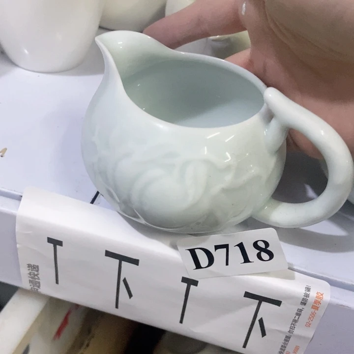 茶具微瑕，介意勿拍