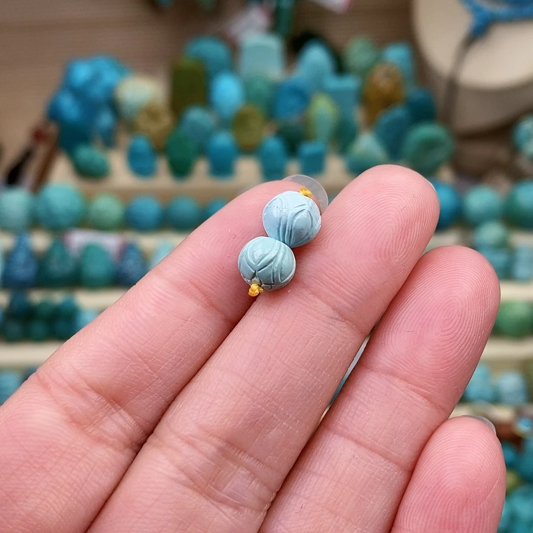 绿松石珠宝奇石未镶嵌