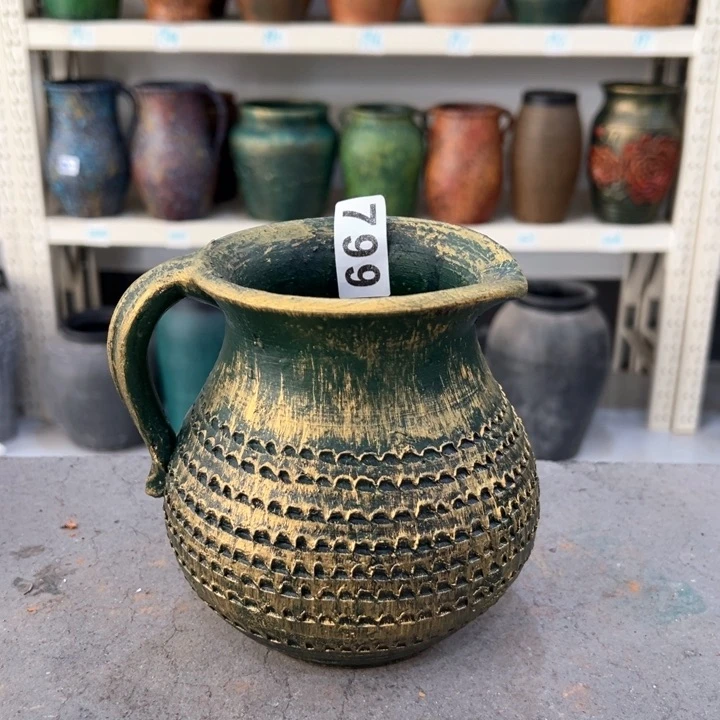 8.8-1微瑕土陶小茶壶金