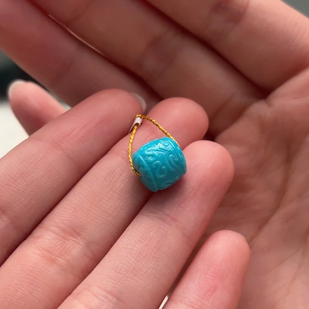 绿松石未镶嵌颈饰