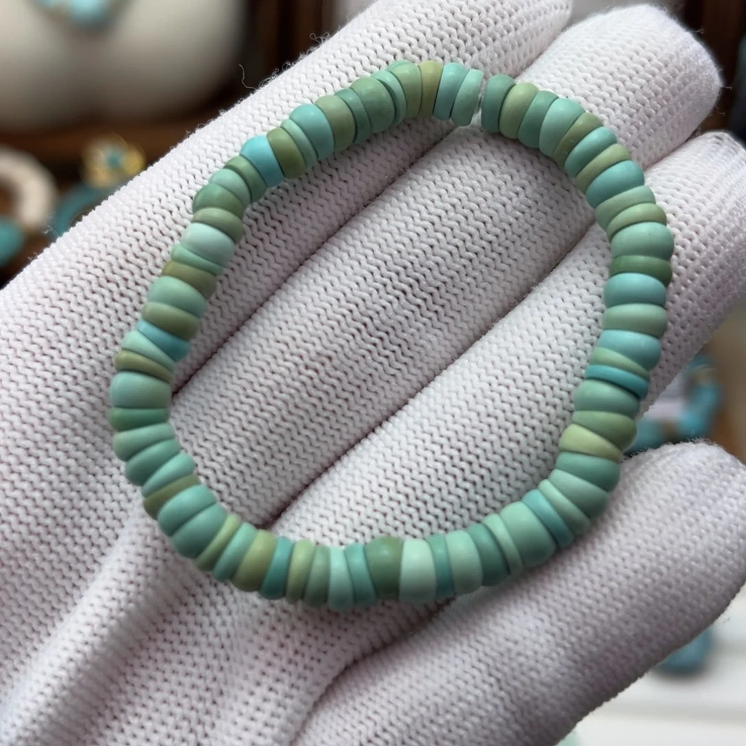 未镶嵌绿松石珠宝奇石果绿丝绒大肠