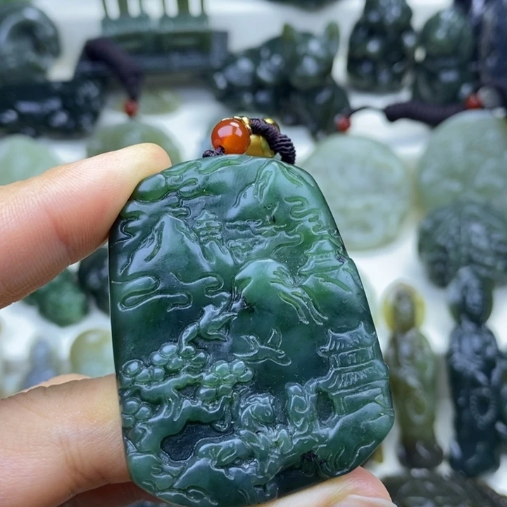 颈饰未镶嵌和田玉