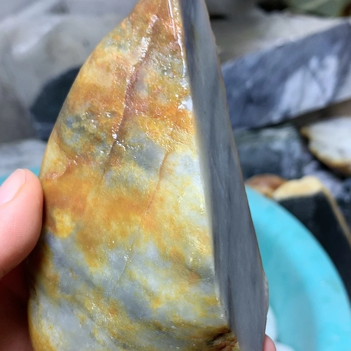 颈饰未镶嵌和田玉（糖玉）