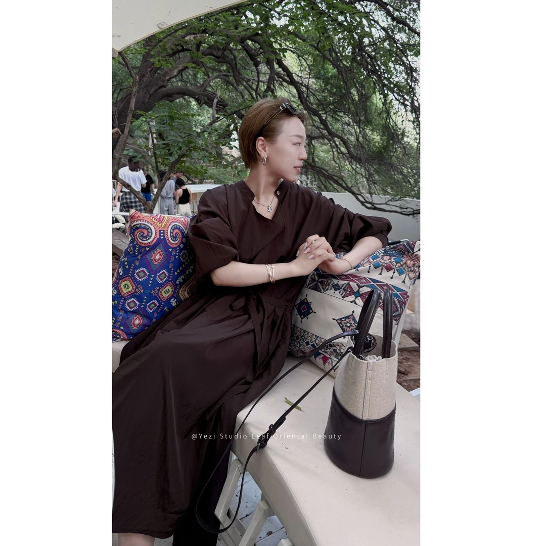 【松下晚风】轻盈结构不对称飘领静奢风系腰带衬衫连衣裙25334007