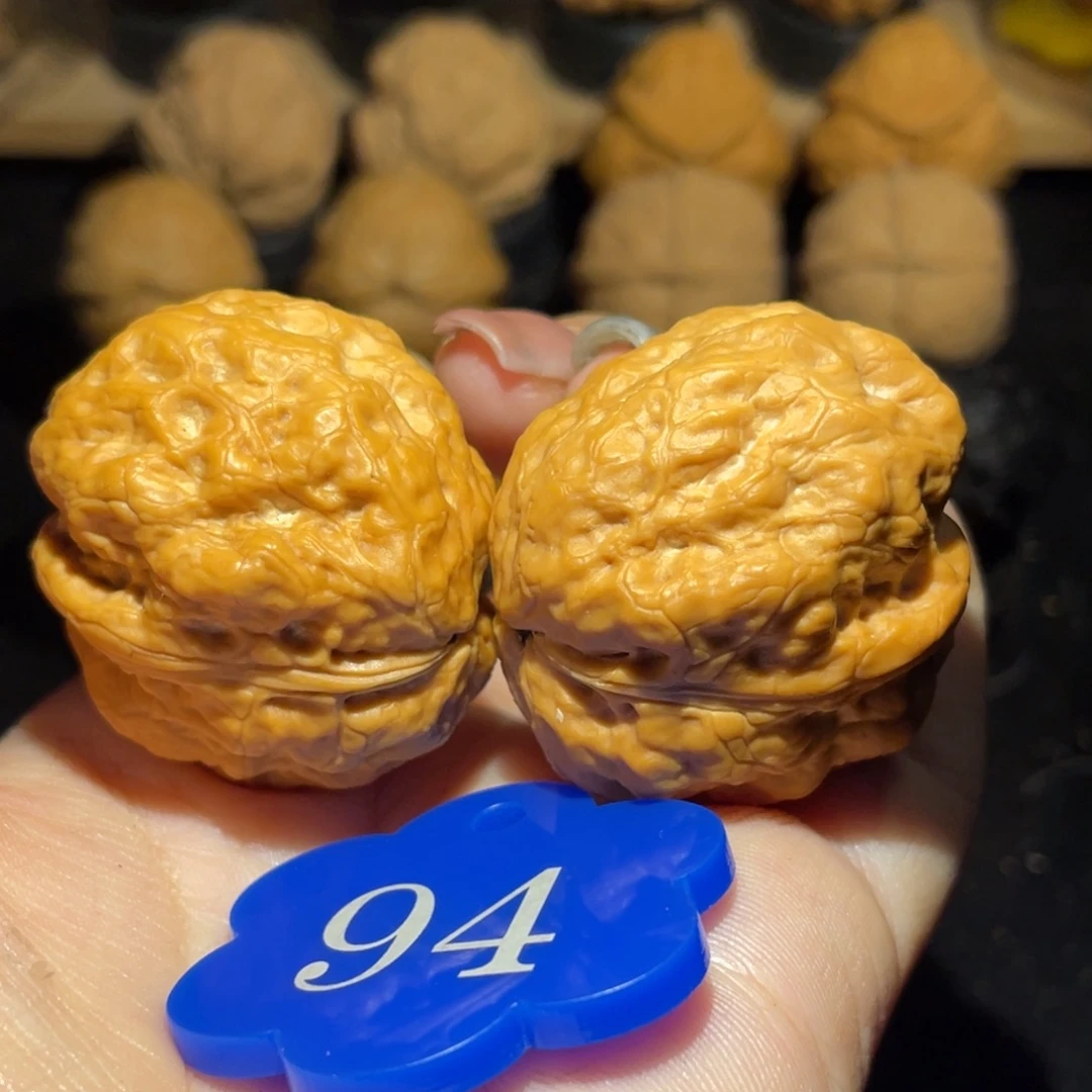 盘龙十八包36尺寸核桃