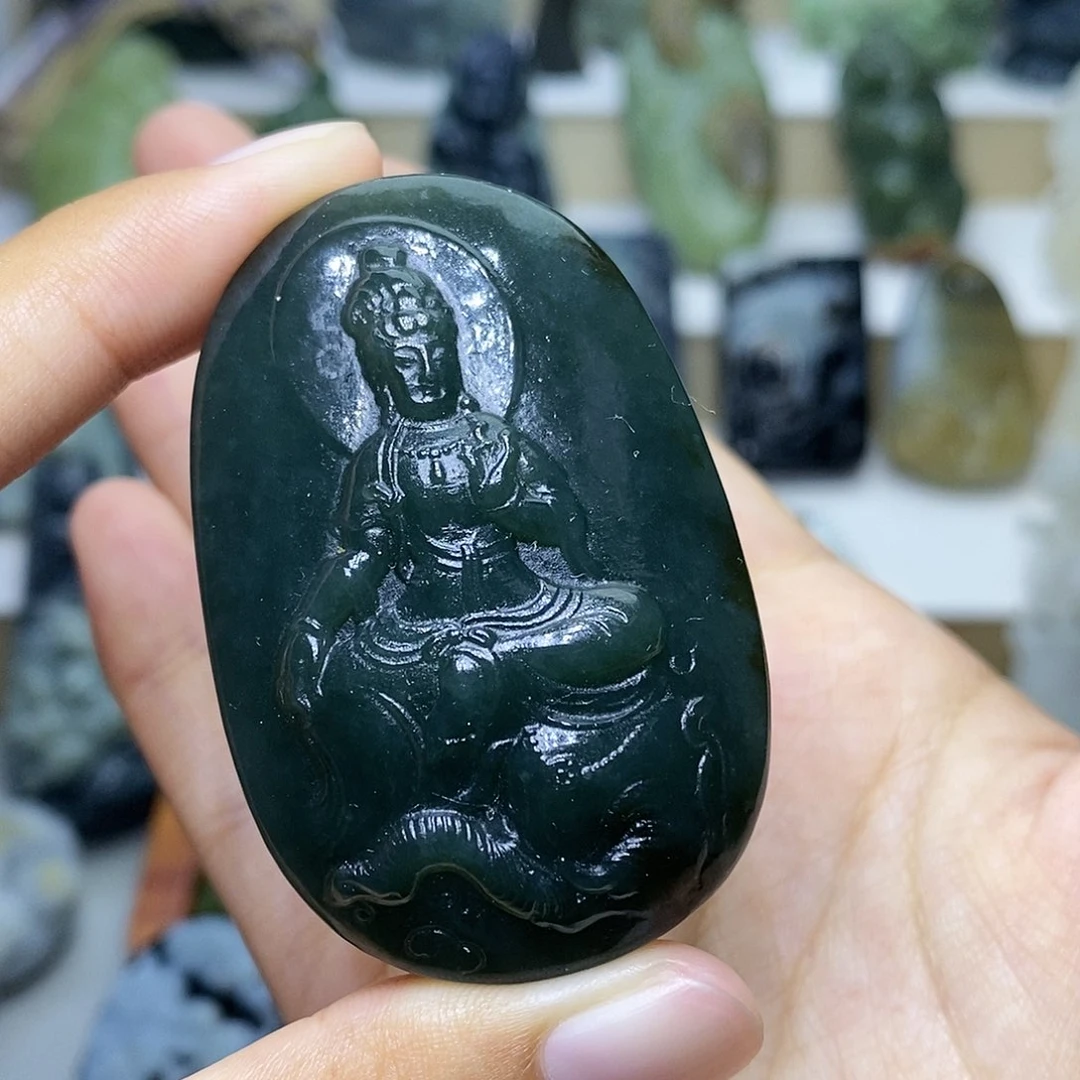 【闪购商品】颈饰未镶嵌和田玉