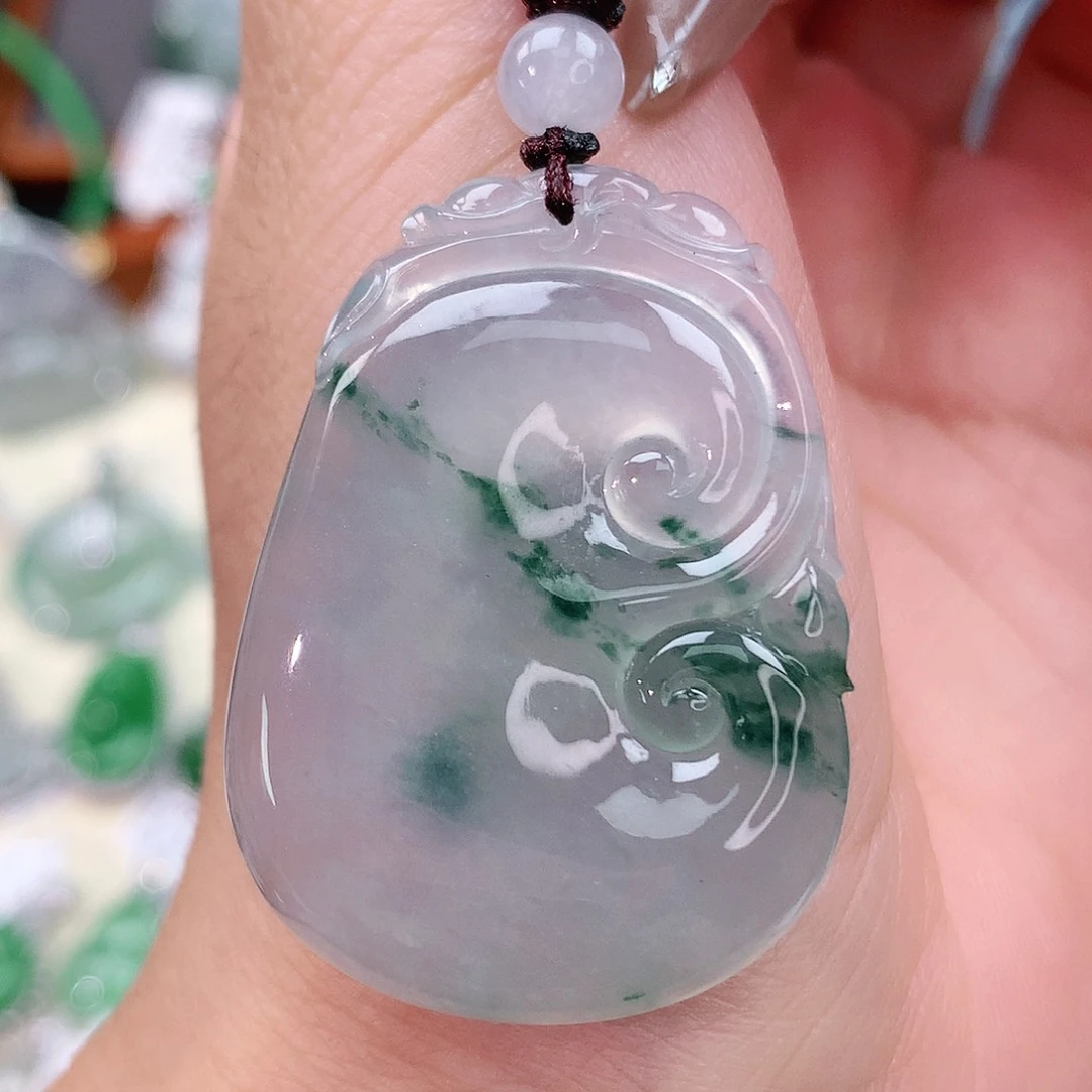 颈饰未镶嵌翡翠如意