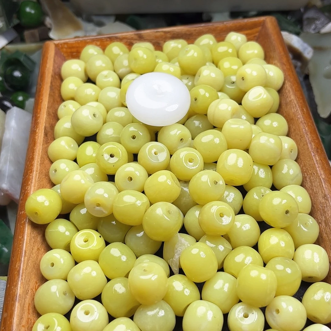 和田玉未镶嵌颈饰鹏***镯