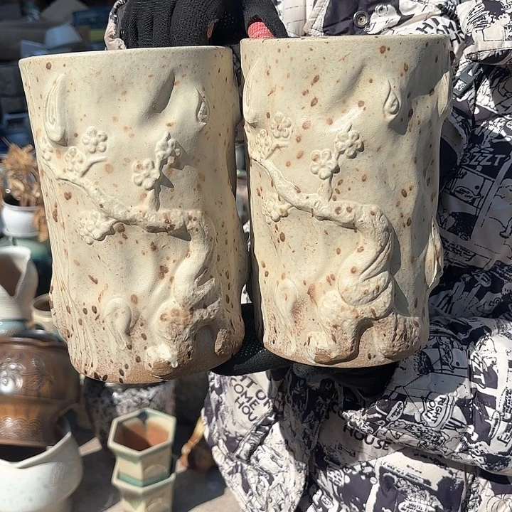 红陶树桩两个口径15高度22.5