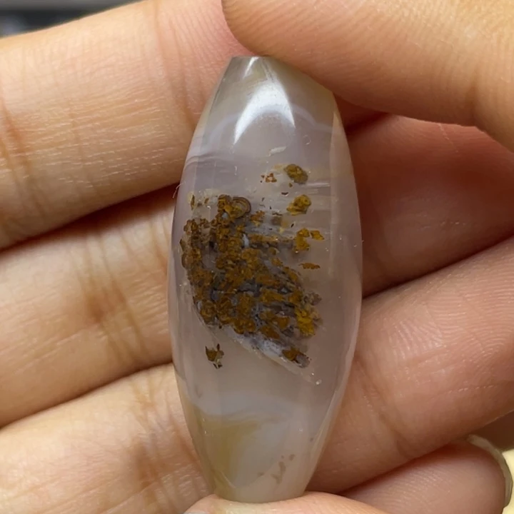 未镶嵌颈饰玛瑙/玉髓