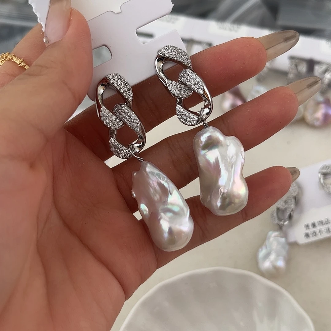 合金淡水珍珠耳饰