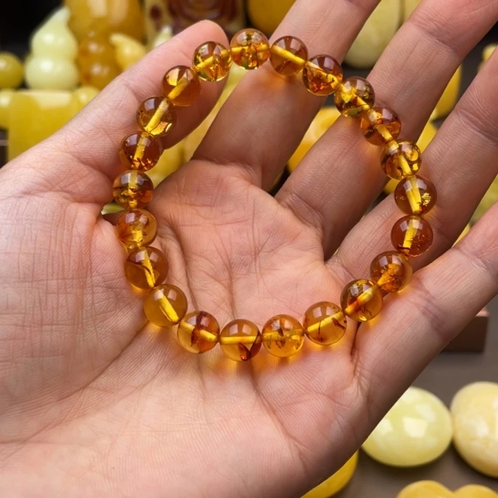 琥珀未镶嵌颈饰蜜蜡