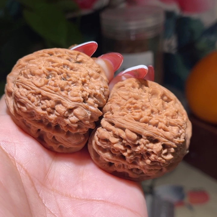 ʎ***7文玩核桃吊坠            43.6