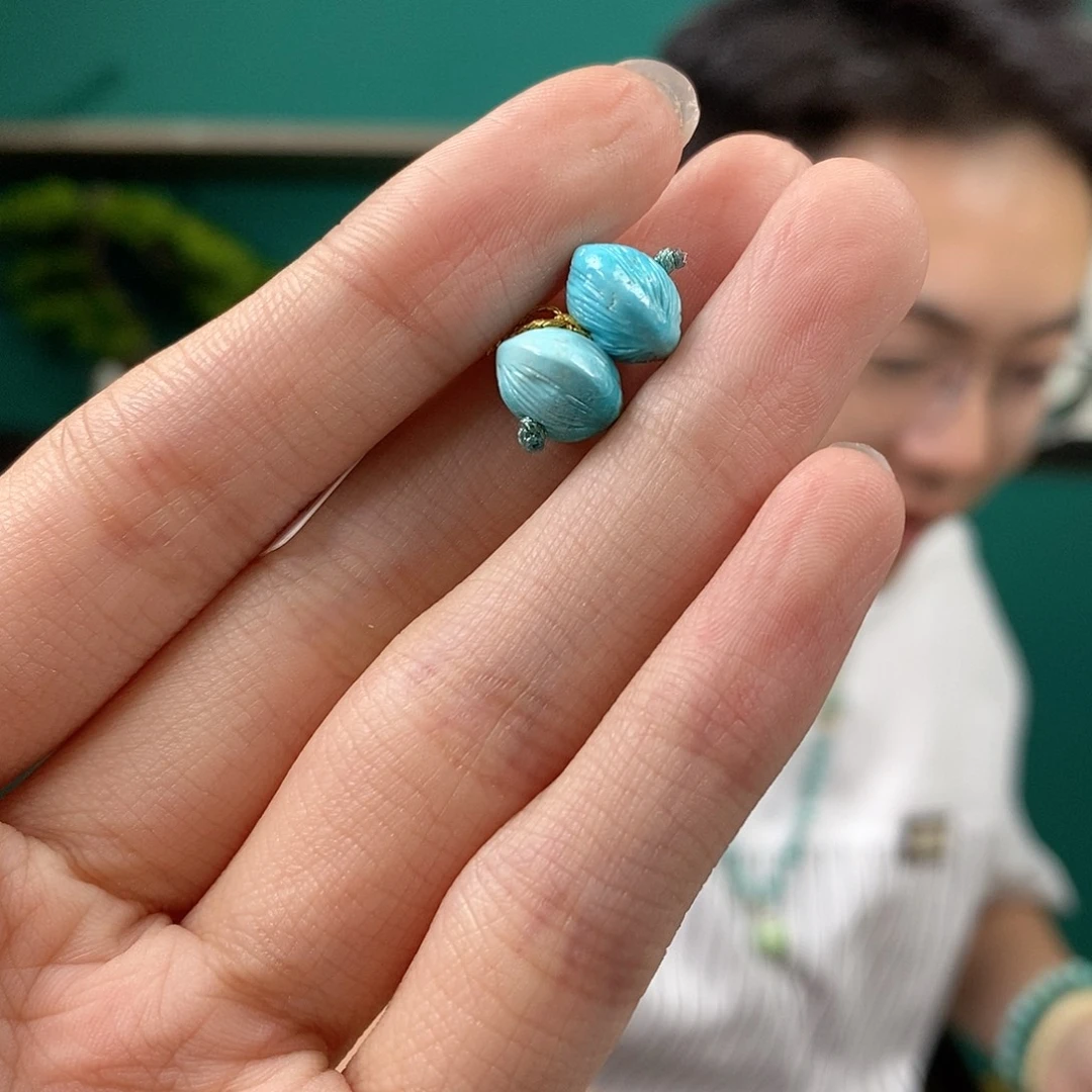 未镶嵌绿松石珠宝奇石