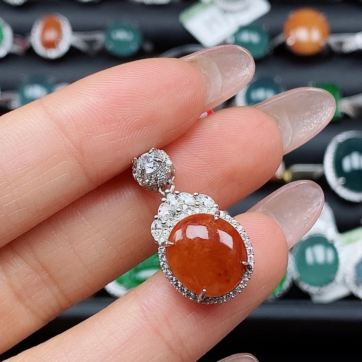 翡翠戒指未镶嵌吊坠