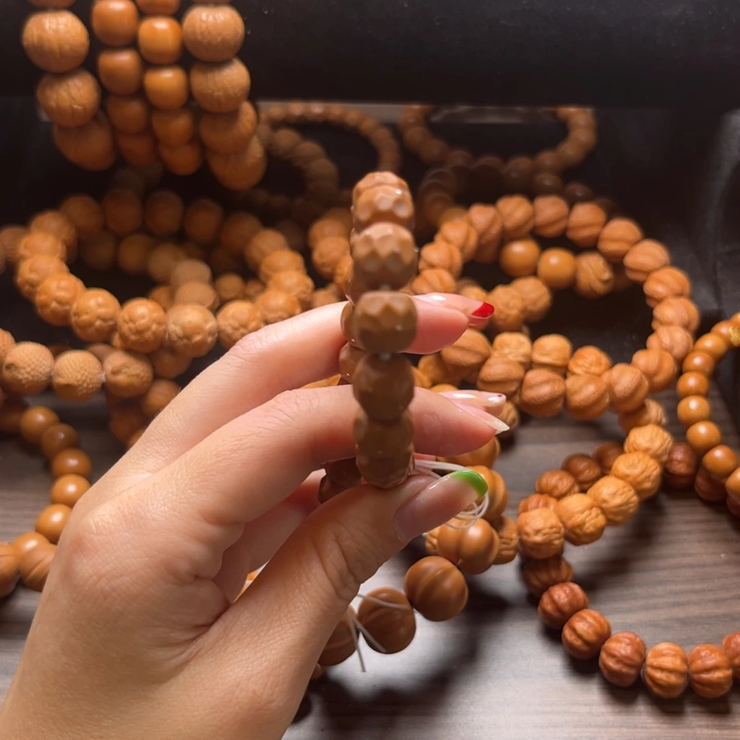 黑金无相满天星10左右随机发