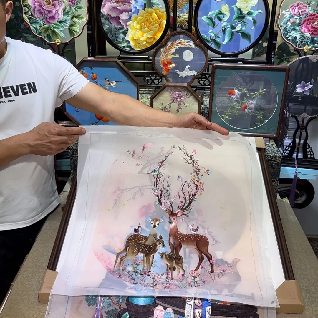 刺绣刺绣工艺精湛