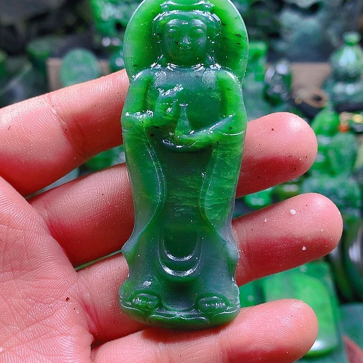 未镶嵌和田玉（碧玉）挂件刘**意