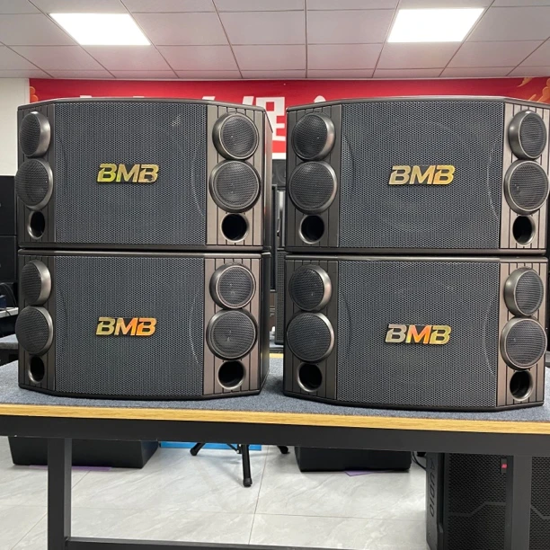9新  BMB880C卡包音箱一对（9新）