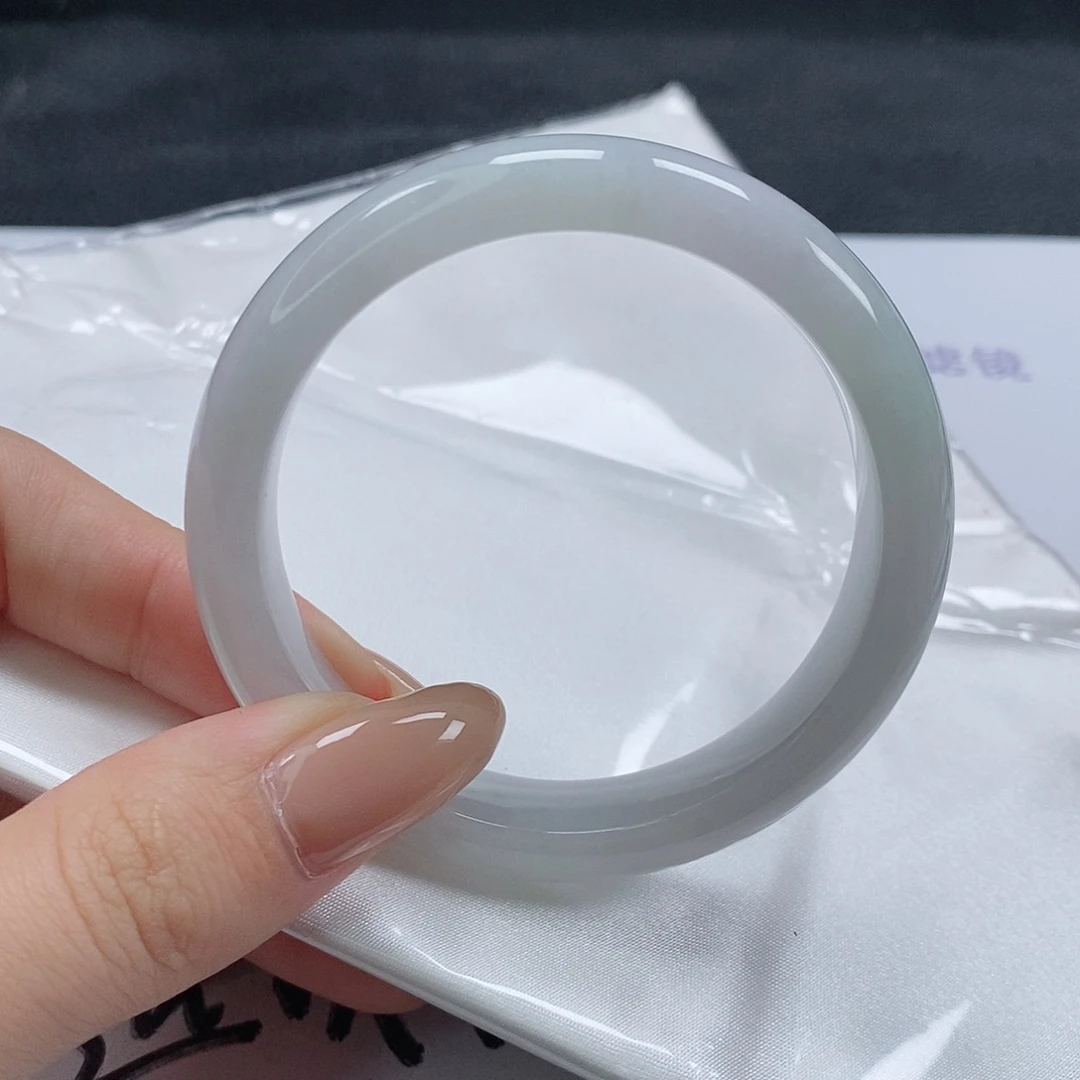 【闪购商品】翡翠手镯未镶嵌385号