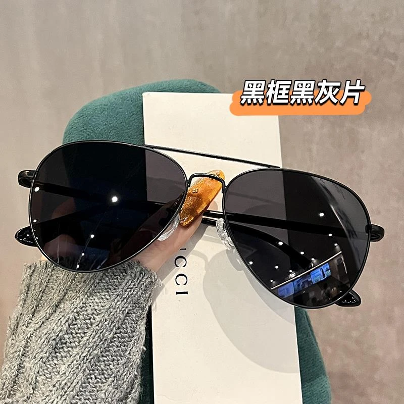 飞行员墨镜男士款2025新款太阳眼镜男生偏光开车专用蛤蟆镜近视女