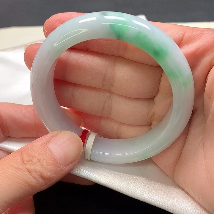 翡翠未镶嵌手镯手镯56