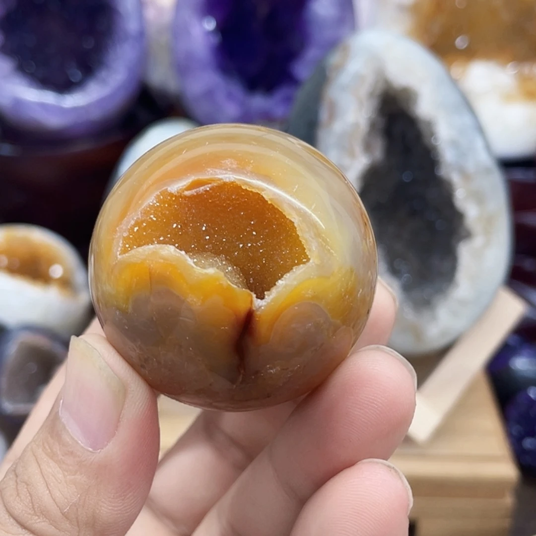 紫晶未镶嵌大型摆件（非配饰）