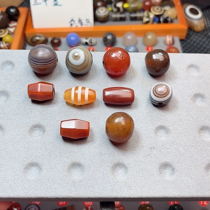 未镶嵌玛瑙/玉髓珠宝半成品松**瘩
