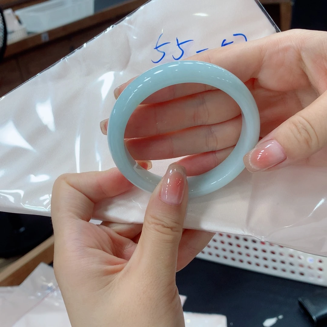 未镶嵌手镯翡翠买断