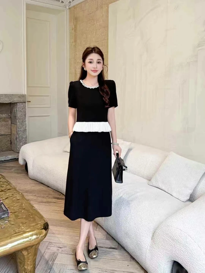 夏季新款时尚百搭法式修身显瘦减龄气质女士蕾丝连衣裙裙子