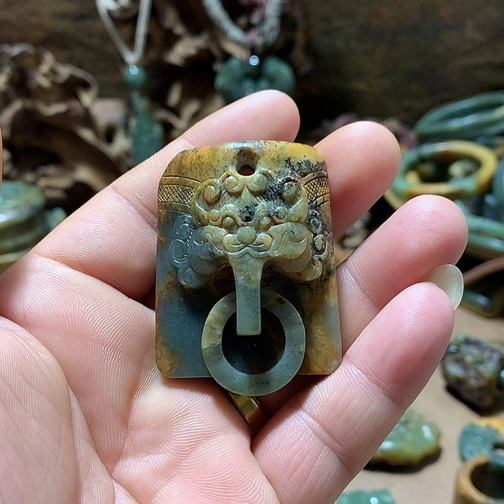 岫岩河磨玉（透闪石质玉）未镶嵌挂件