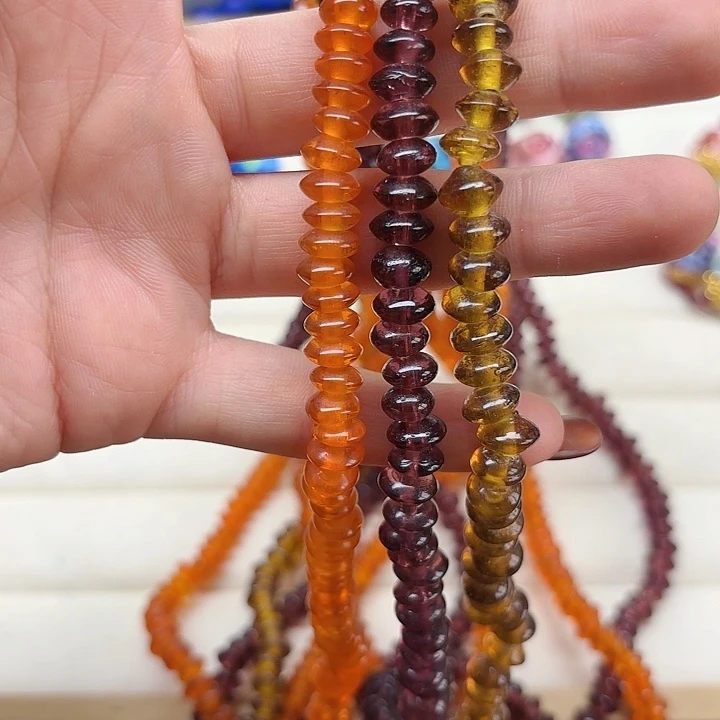 颈饰琉璃琉璃琉璃隔片10元1条，10种颜色