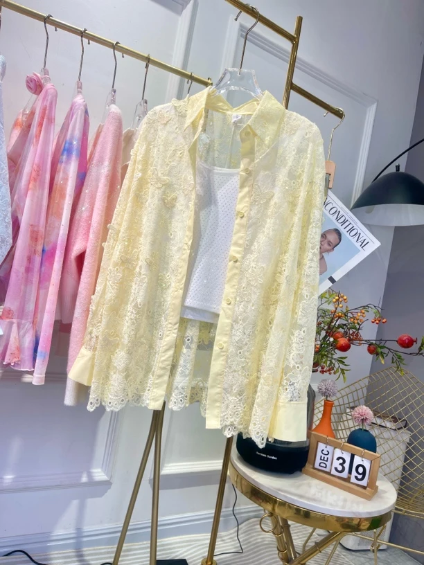 2025夏季新款蕾丝刺绣立体蝴蝶烫钻微透休闲防晒衬衫仙气飘飘开衫