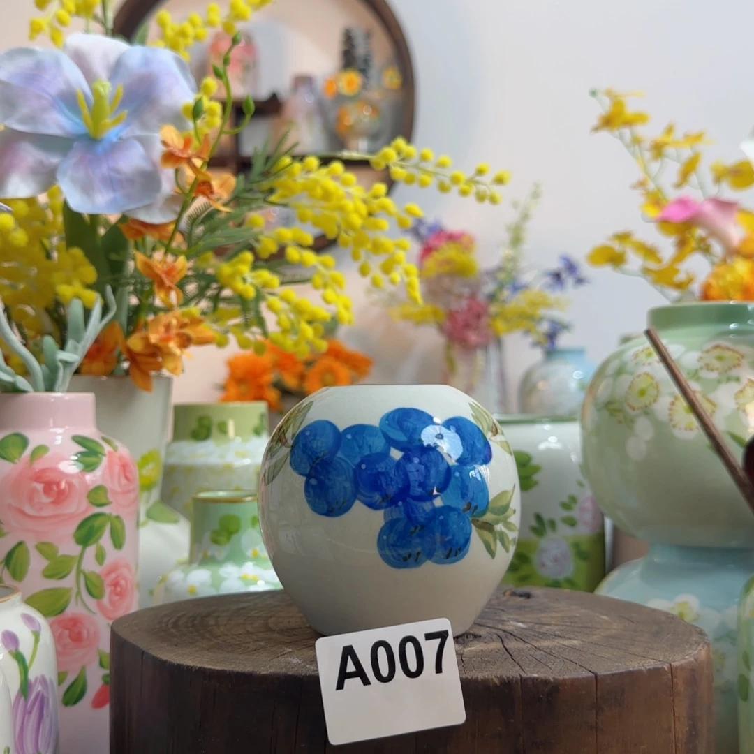 摆件景德镇陶瓷手绘花瓶摆件无孔
