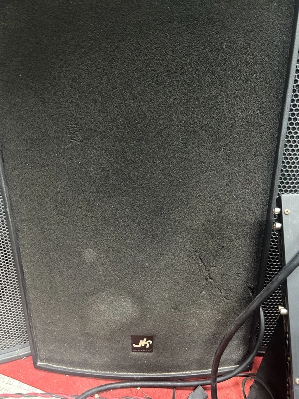 15 寸专业音箱一对，不包邮