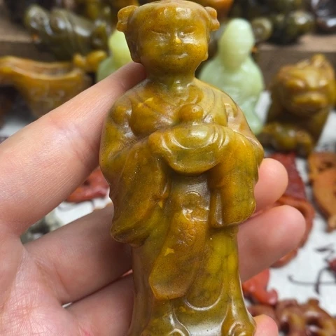 蛇纹石玉未镶嵌颈饰18