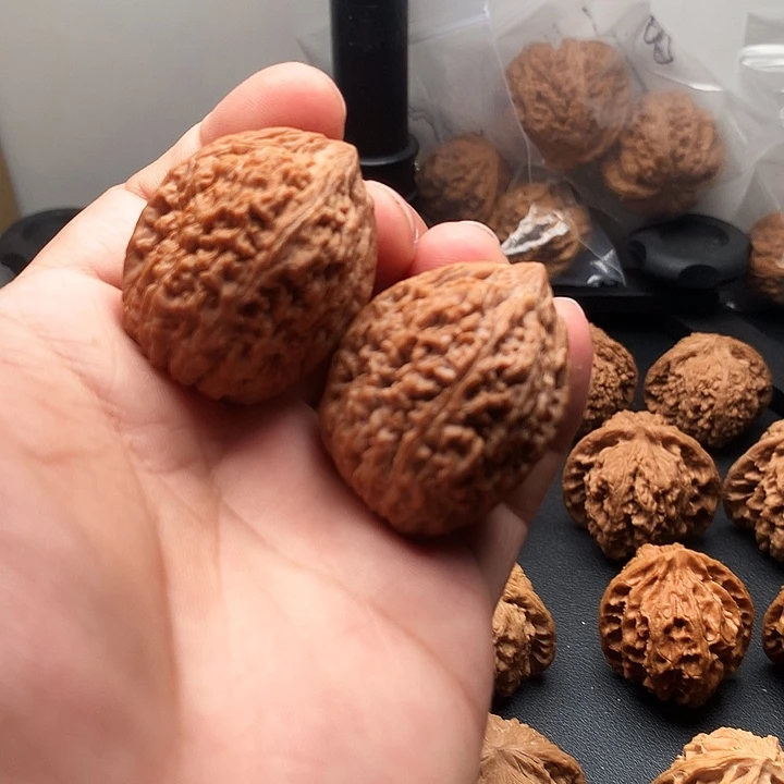 文玩核桃吊坠36尺大蒜头