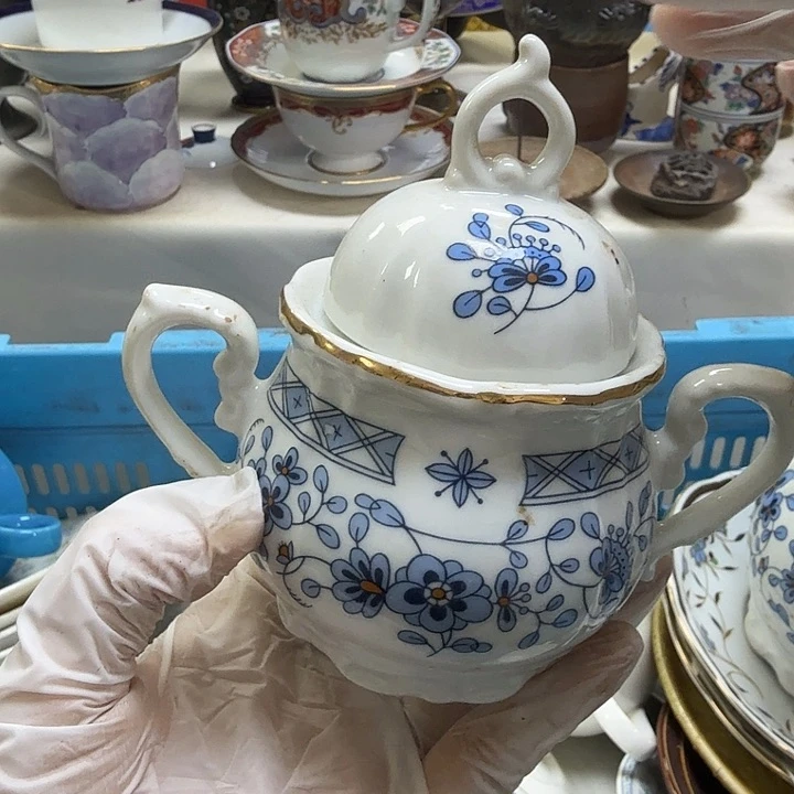 瓷片小**主开播啦…开播啦