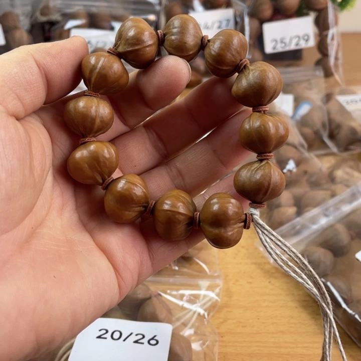 @***Y橄榄核吊坠橄榄核