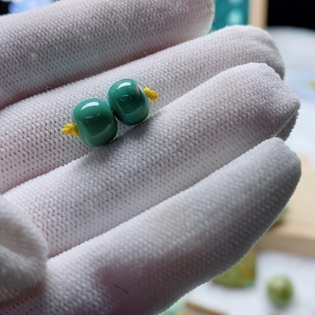 苏***米未镶嵌绿松石珠宝奇石