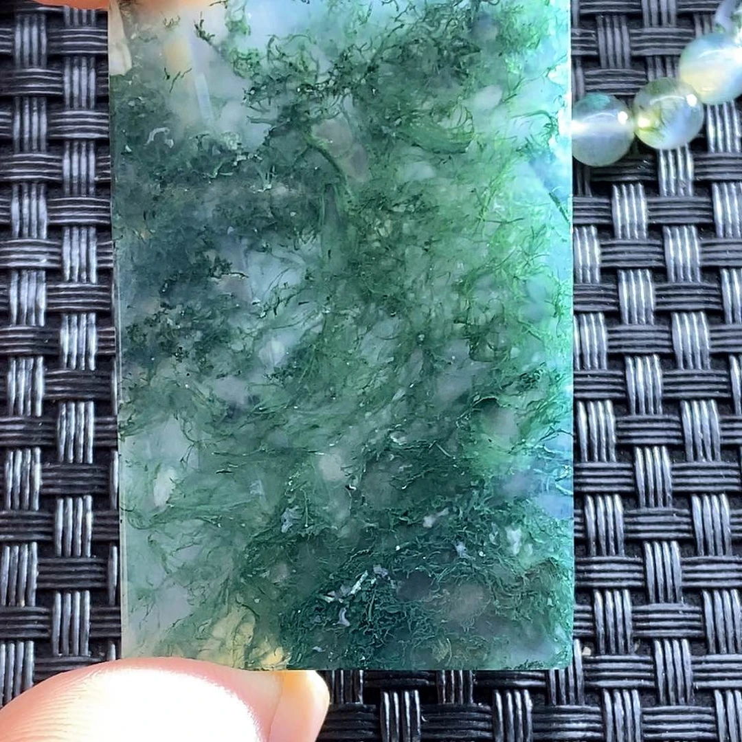 玛瑙/玉髓颈饰未镶嵌海**子