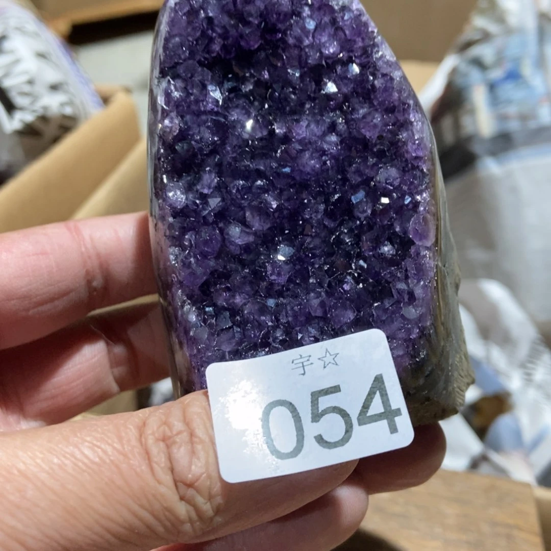 紫晶天然水晶摆件未镶嵌