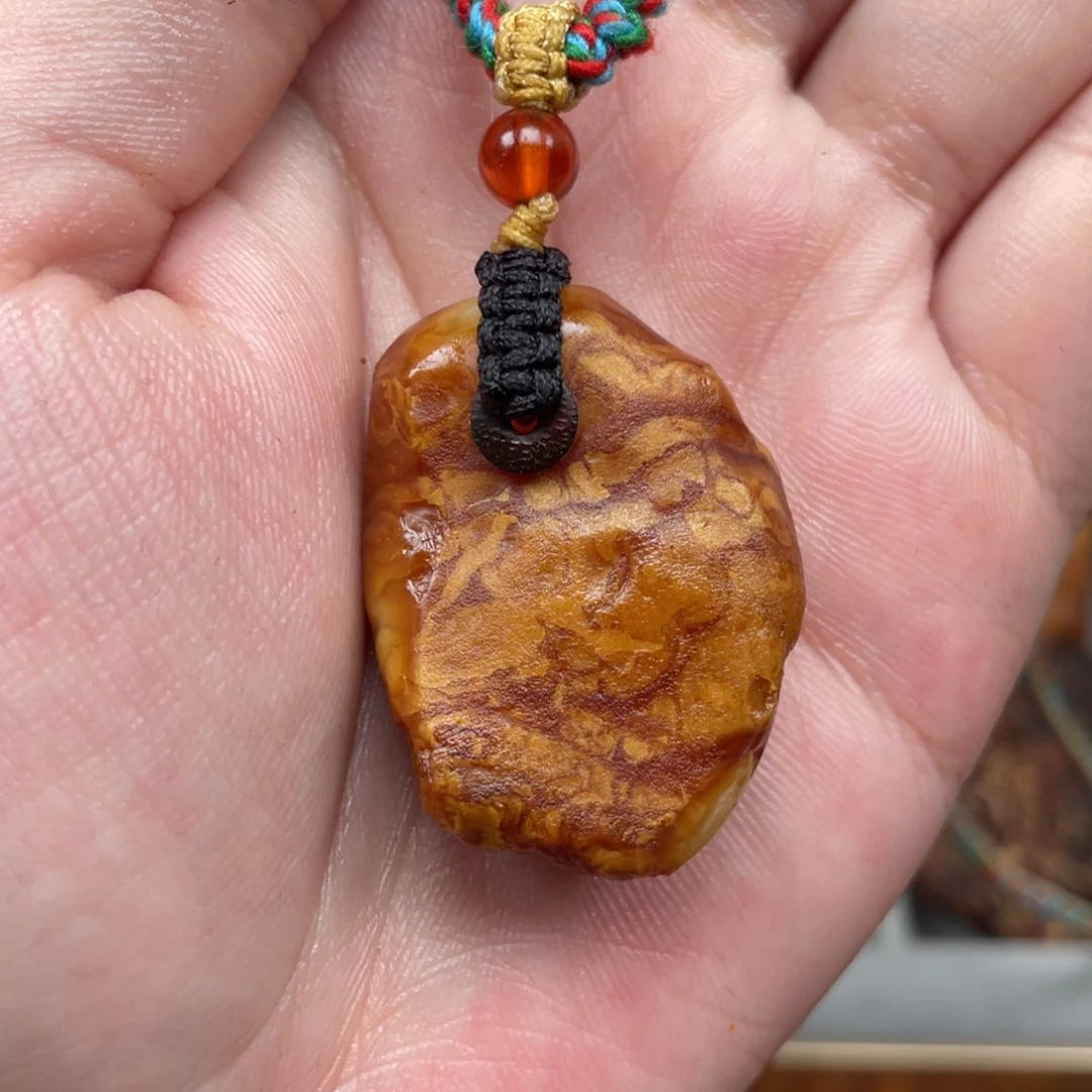 未镶嵌蜜蜡珠宝奇石