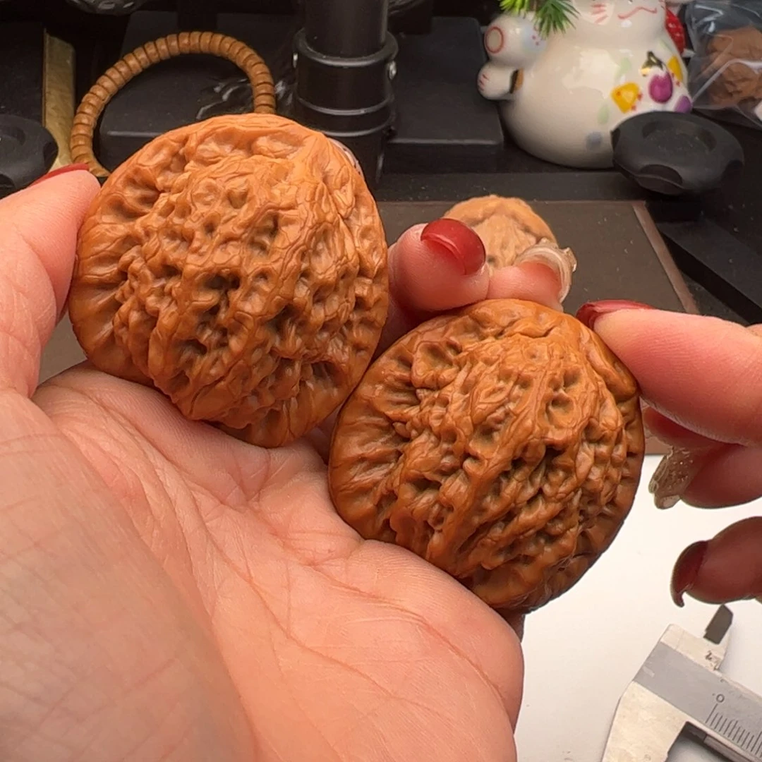 文玩核桃吊坠滢金公子44